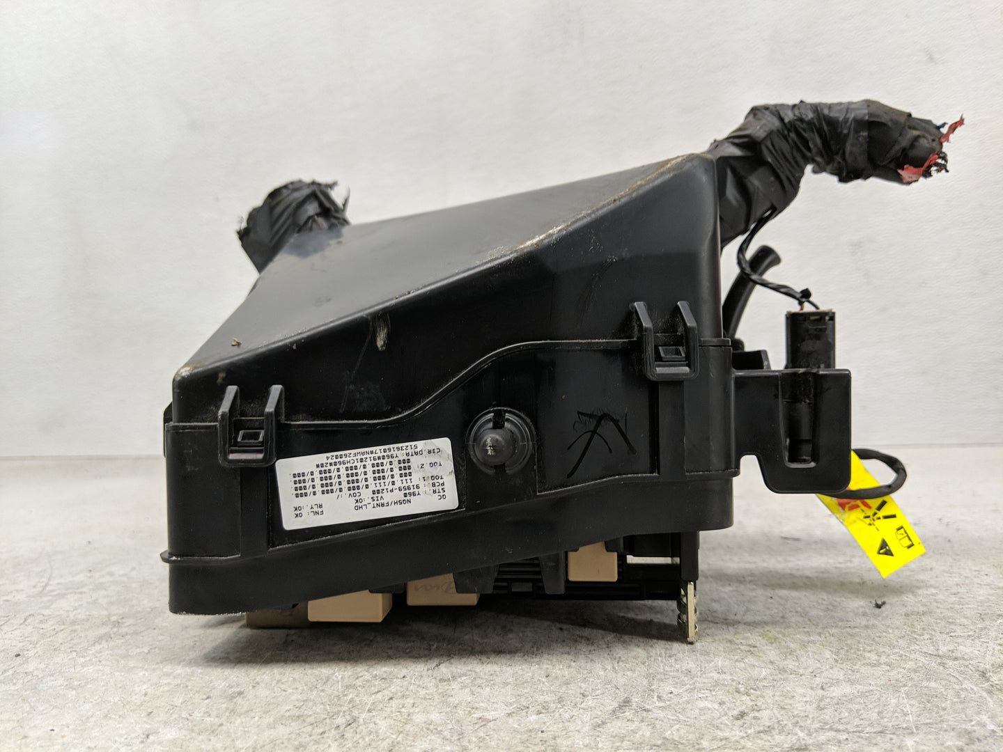 2023 Kia Sportage Fusebox Fuse Box Panel Relay Module Fits OEM Used Auto Parts - Oemusedautoparts1.com