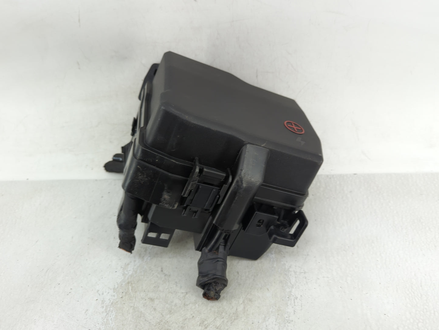 2023 Kia Sportage Fusebox Fuse Box Panel Relay Module Fits OEM Used Auto Parts - Oemusedautoparts1.com