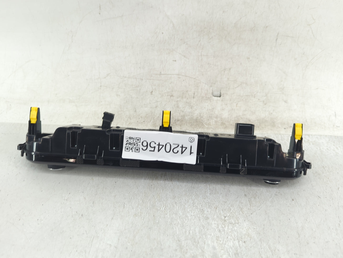 2023 Kia Sportage Radio AM FM Cd Player Receiver Replacement Fits OEM Used Auto Parts - Oemusedautoparts1.com