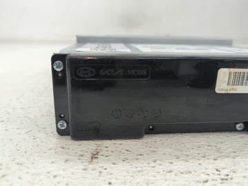 2023 Kia Sportage Radio AM FM Cd Player Receiver Replacement P/N:96560-DW000FHL VT250TWAN, TQ8-VT250TWAN, YZP-VL30 Fits OEM Used Auto Parts