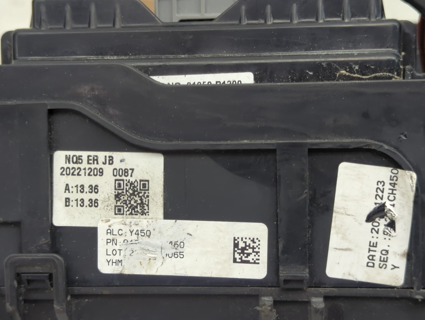 2023 Kia Sportage Fusebox Fuse Box Panel Relay Module P/N:18980-10003 91950-P1300 Fits OEM Used Auto Parts - Oemusedautopart