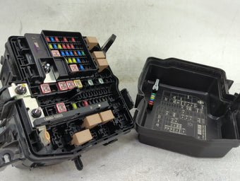 compare product 2023 Kia Sportage Fusebox Fuse Box Panel Relay Module P/N:91956-DW010 Fits OEM Used Auto Parts