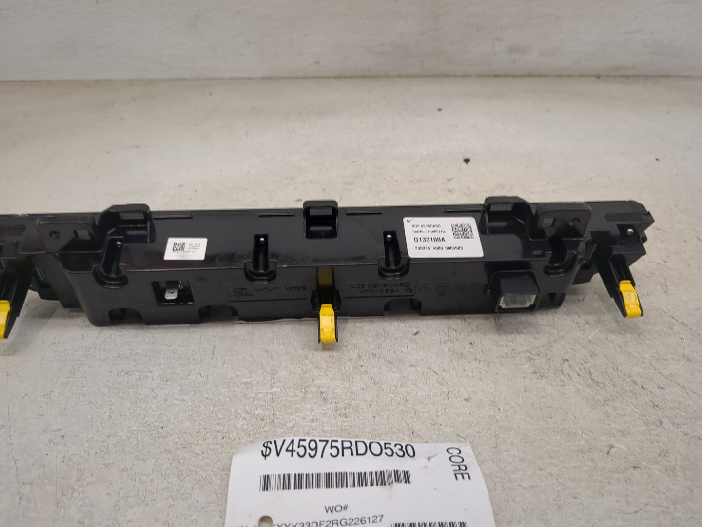 2023 Kia Sportage Radio Control Panel - Oemusedautoparts1.com