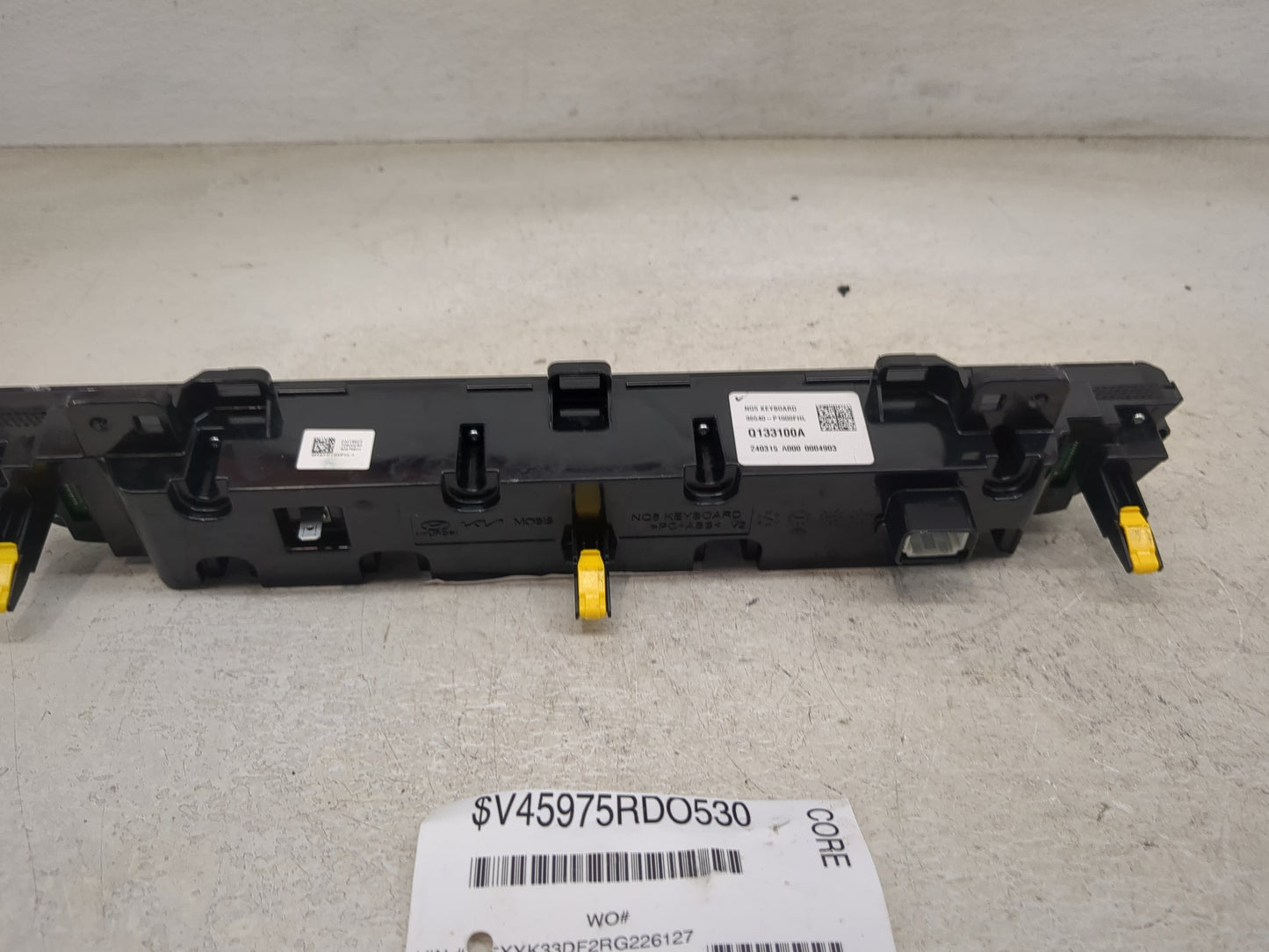 2023 Kia Sportage Radio Control Panel - Oemusedautoparts1.com