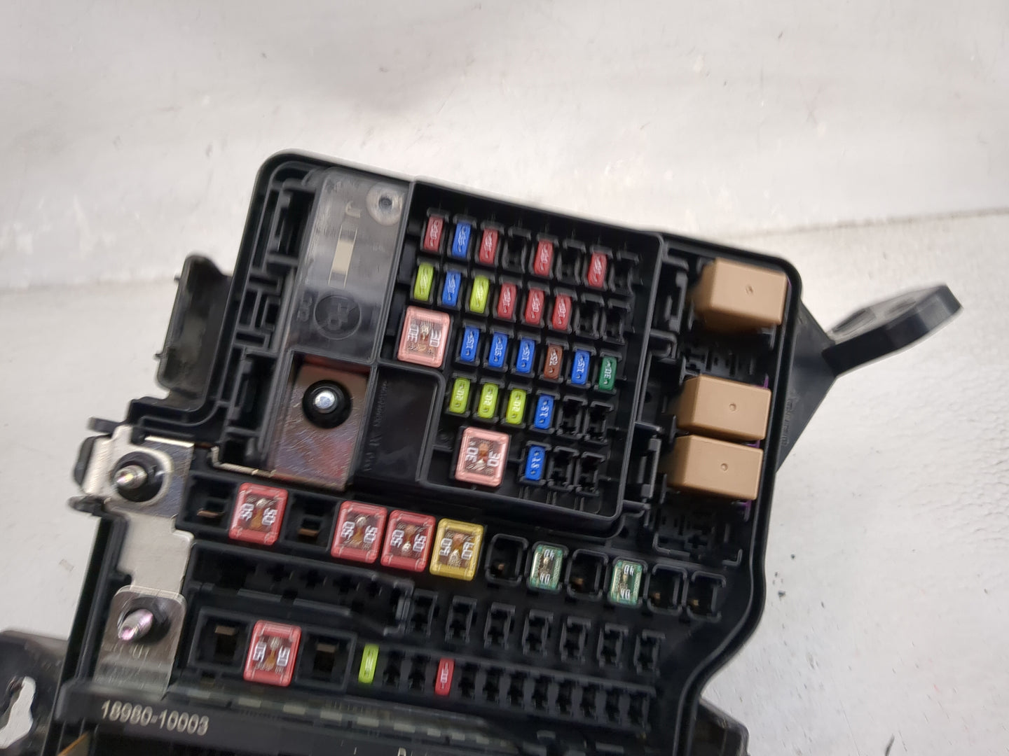 2023 Kia Sportage Fusebox Fuse Box Panel Relay Module P/N:91956-DW010 18980-10003 Fits OEM Used Auto Parts - Oemusedautopart