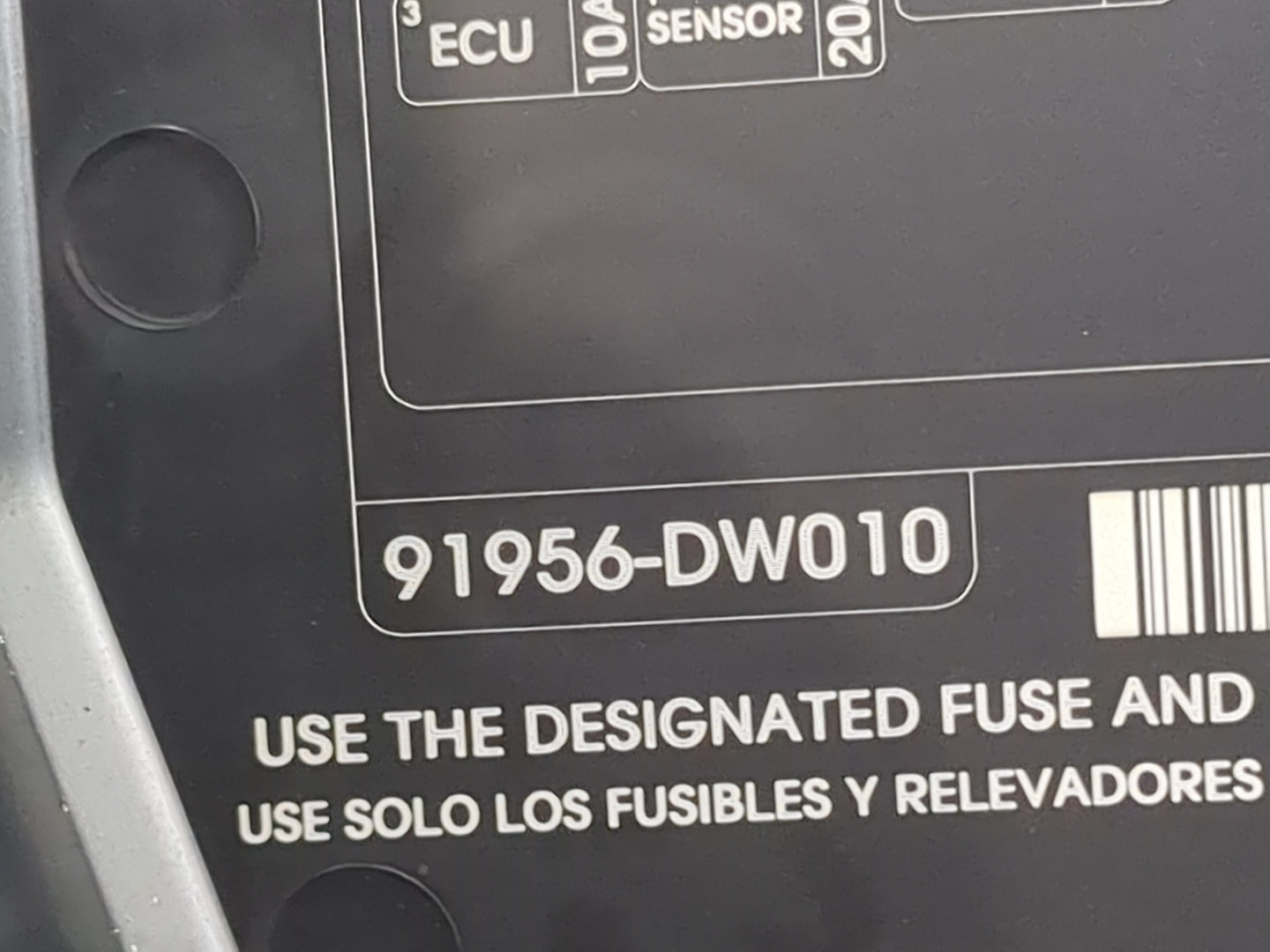 2023 Kia Sportage Fusebox Fuse Box Panel Relay Module P/N:91956-DW010 18980-10003 Fits OEM Used Auto Parts - Oemusedautopart