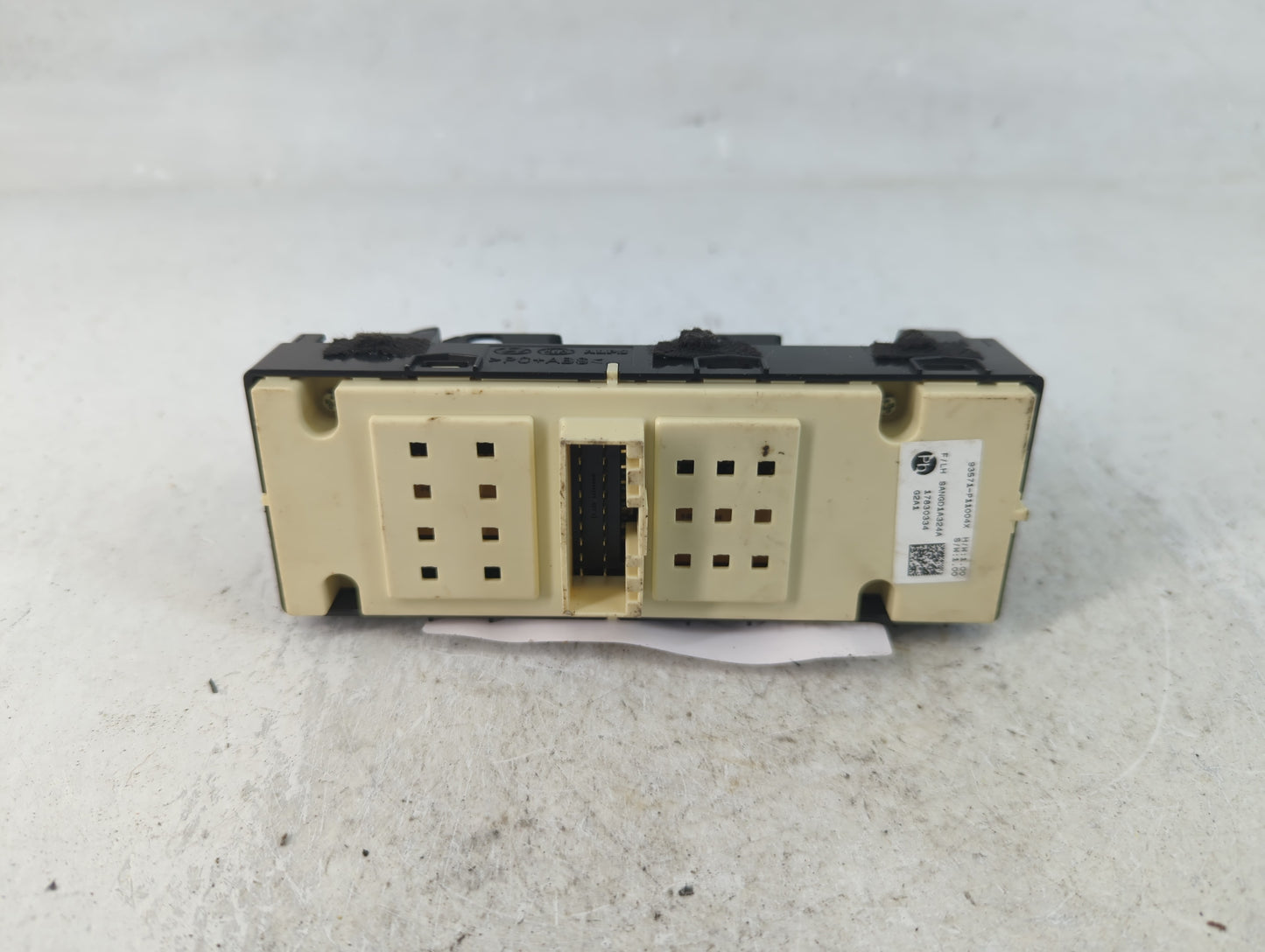 2023 Kia Sportage Master Power Window Switch Replacement Driver Side Left P/N:17830334 93571-P1104X Fits OEM Used Auto Parts