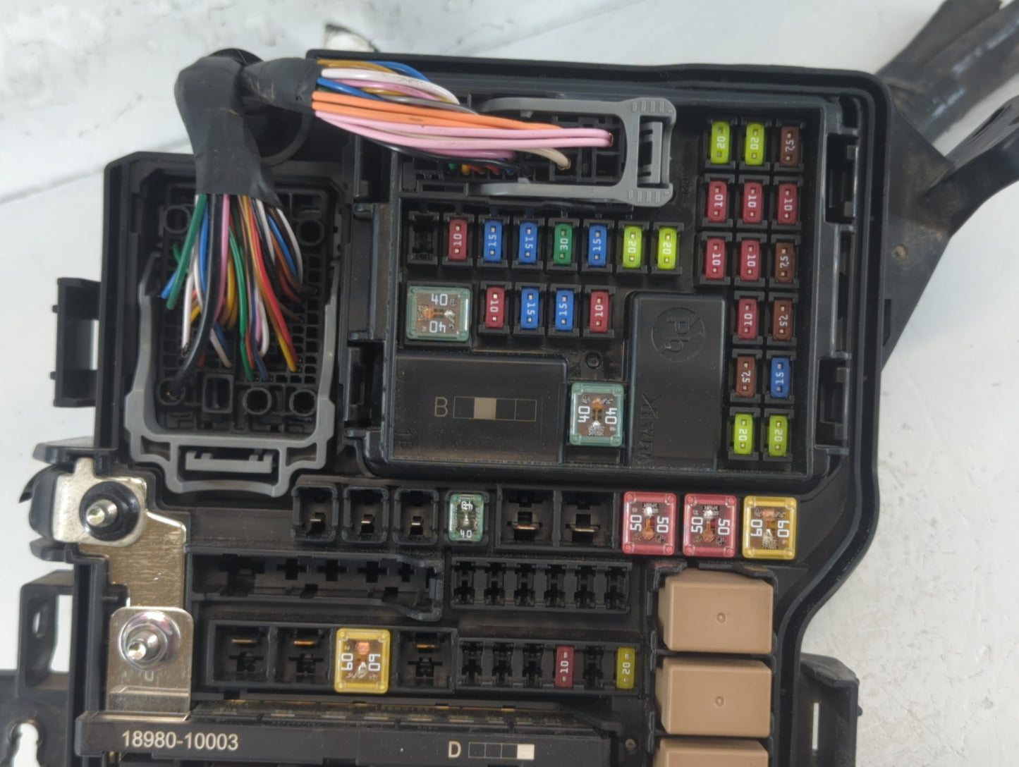 2023 Kia Sportage Fusebox Fuse Box Panel Relay Module P/N:91956-P1020 Fits OEM Used Auto Parts - Oemusedautoparts1.com