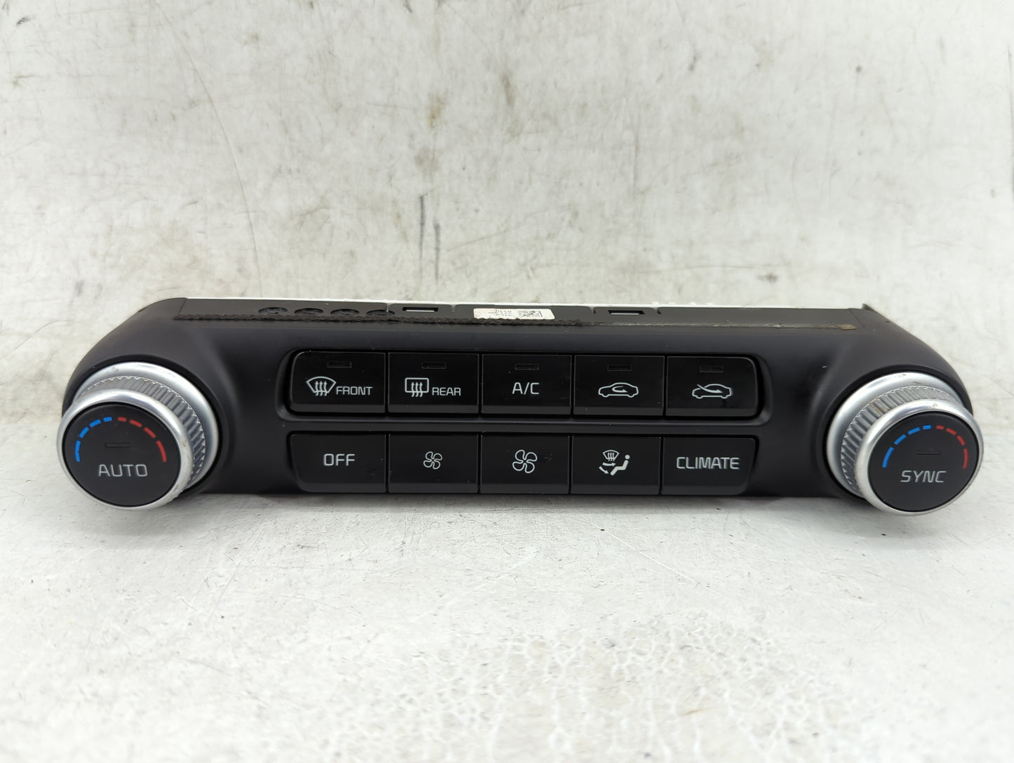 2023 Kia Stinger Climate Control Module Temperature AC/Heater Replacement P/N:97250-J5000 Fits OEM Used Auto Parts - Oemused