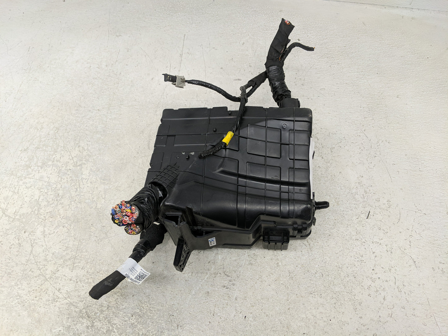 2023 Kia Telluride Fusebox Fuse Box Panel Relay Module P/N:91959-S9100 Fits OEM Used Auto Parts - Oemusedautoparts1.com