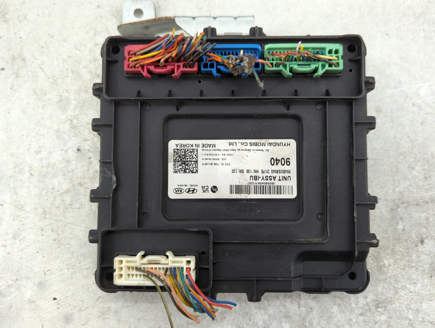 2023 Kia Telluride Body Control Module Bcm - Oemusedautoparts1.com