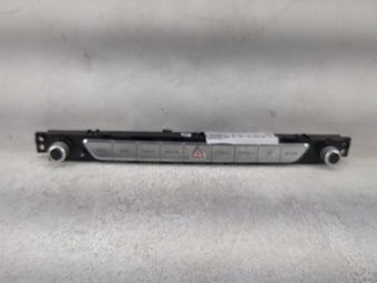 compare product 2023 Kia Telluride Radio Control Panel