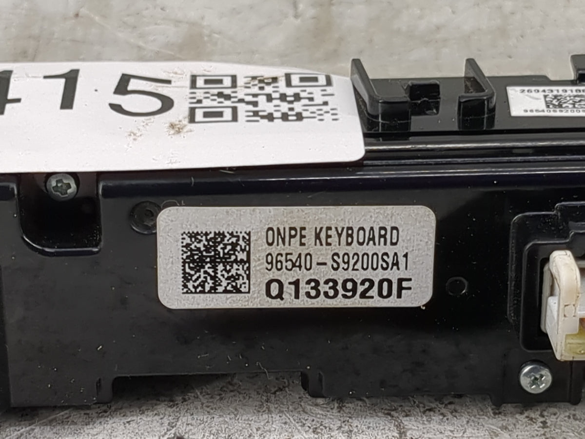 2023 Kia Telluride Radio Control Panel - Oemusedautoparts1.com