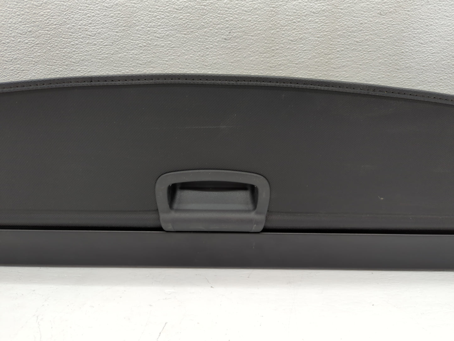 2023 Lincoln Aviator Rear Cargo Cover Storage Retractable Shade - Oemusedautoparts1.com