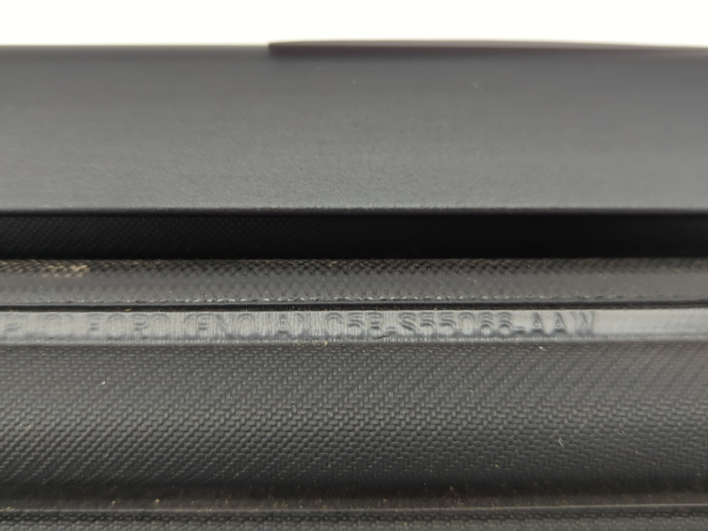 2023 Lincoln Aviator Rear Cargo Cover Storage Retractable Shade - Oemusedautoparts1.com