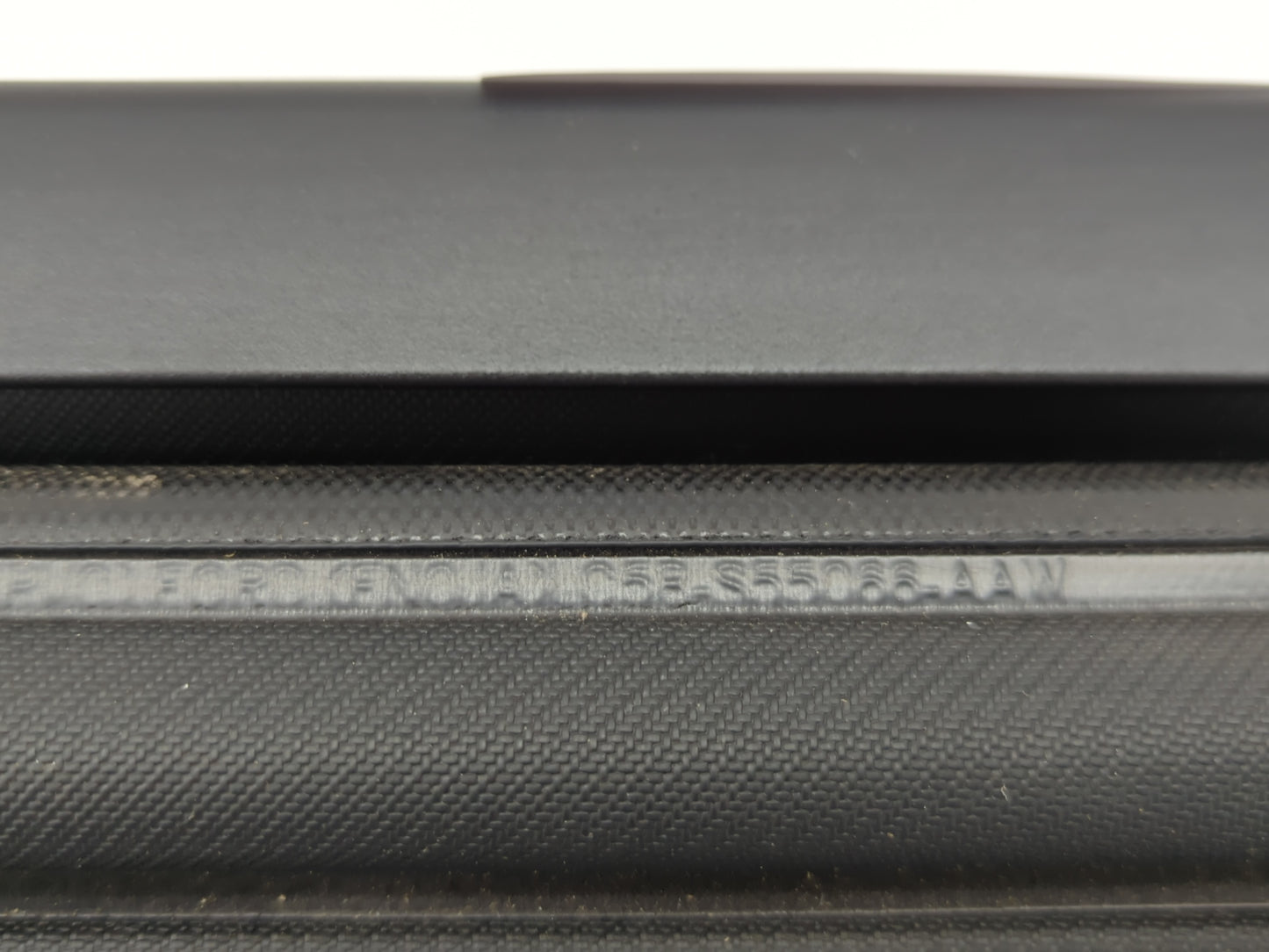 2023 Lincoln Aviator Rear Cargo Cover Storage Retractable Shade - Oemusedautoparts1.com