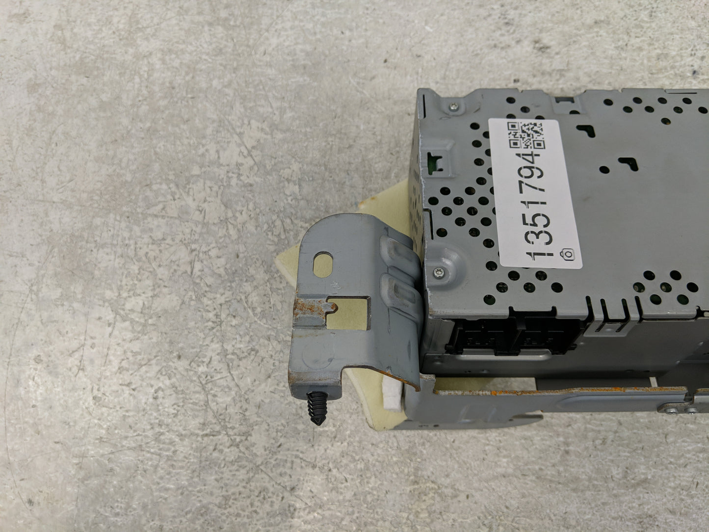 2023 Lincoln Aviator Radio AM FM Cd Player Receiver Replacement P/N:NC5T-18K810-BLD Fits OEM Used Auto Parts - Oemusedautopa
