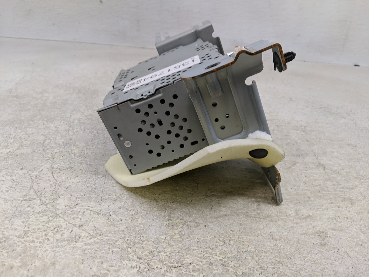 2023 Lincoln Aviator Radio AM FM Cd Player Receiver Replacement P/N:NC5T-18K810-BLD Fits OEM Used Auto Parts - Oemusedautopa