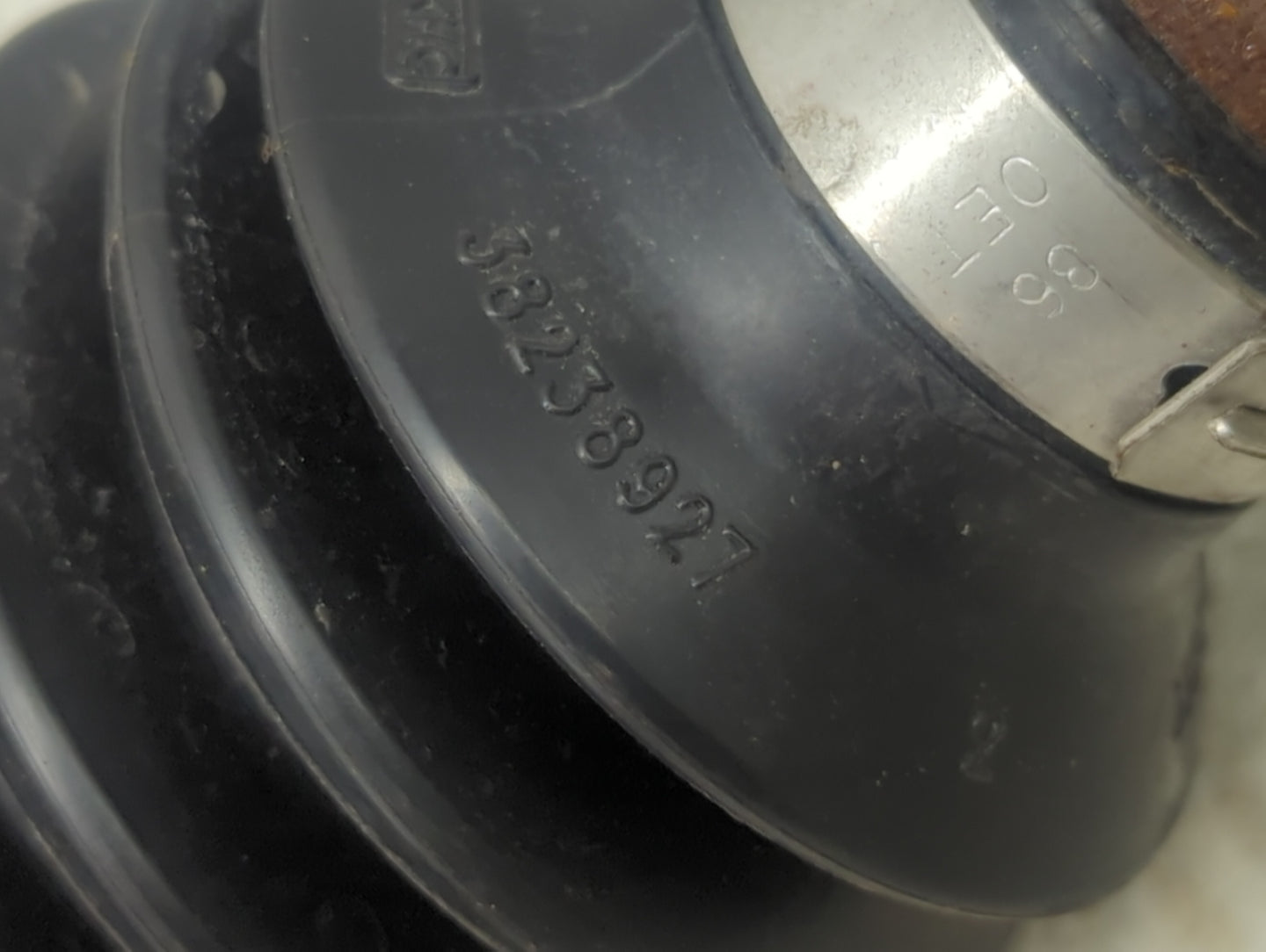 2023 Lincoln Aviator Axle Shaft Rear Driver Cv C/v - Oemusedautoparts1.com