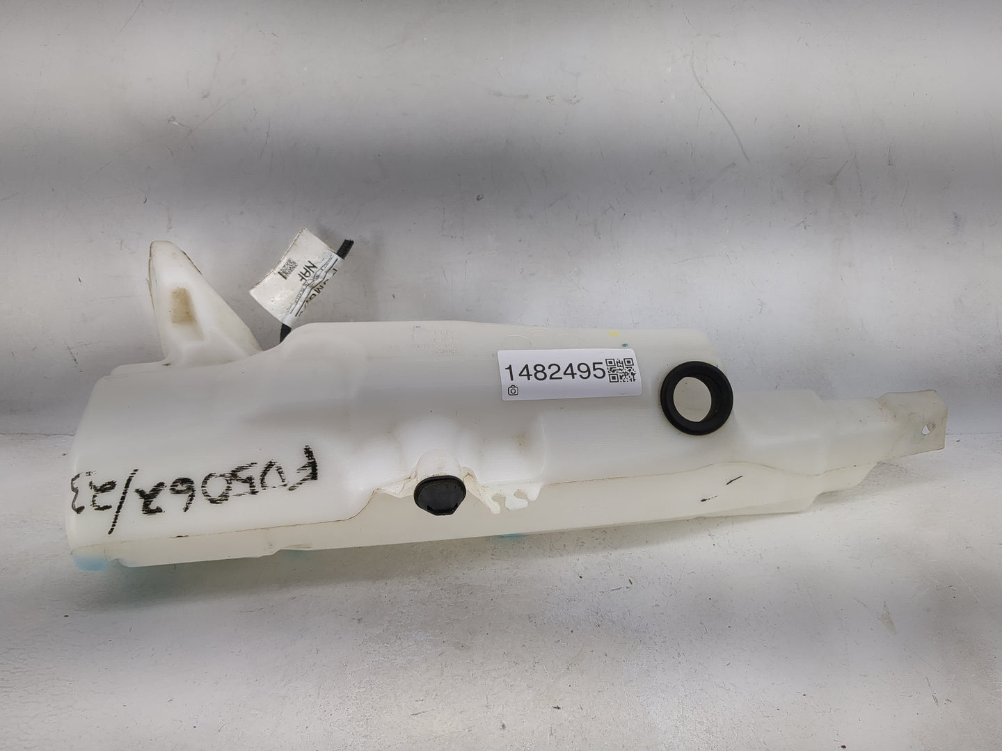 2020-2020 Lincoln Corsair Windshield Washer Fluid Reservoir Bottle - Oemusedautoparts1.com