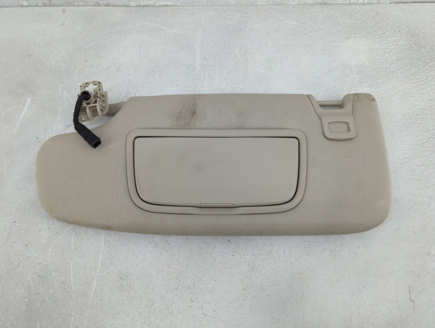2020 Lincoln Nautilus Sun Visor Shade Replacement Driver Left Mirror Fits OEM Used Auto Parts - Oemusedautoparts1.com