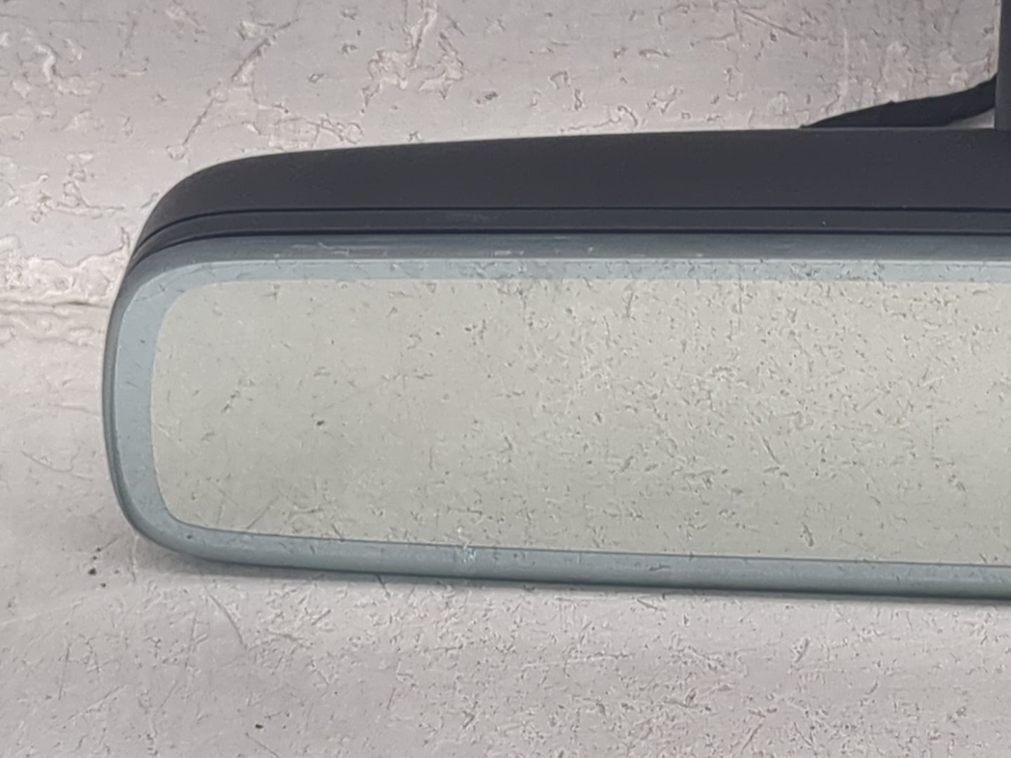 2019-2020 Lincoln Nautilus Interior Rear View Mirror Replacement OEM P/N:048683 GNTX-1619 Fits Fits 2018 2019 2020 2021 2022