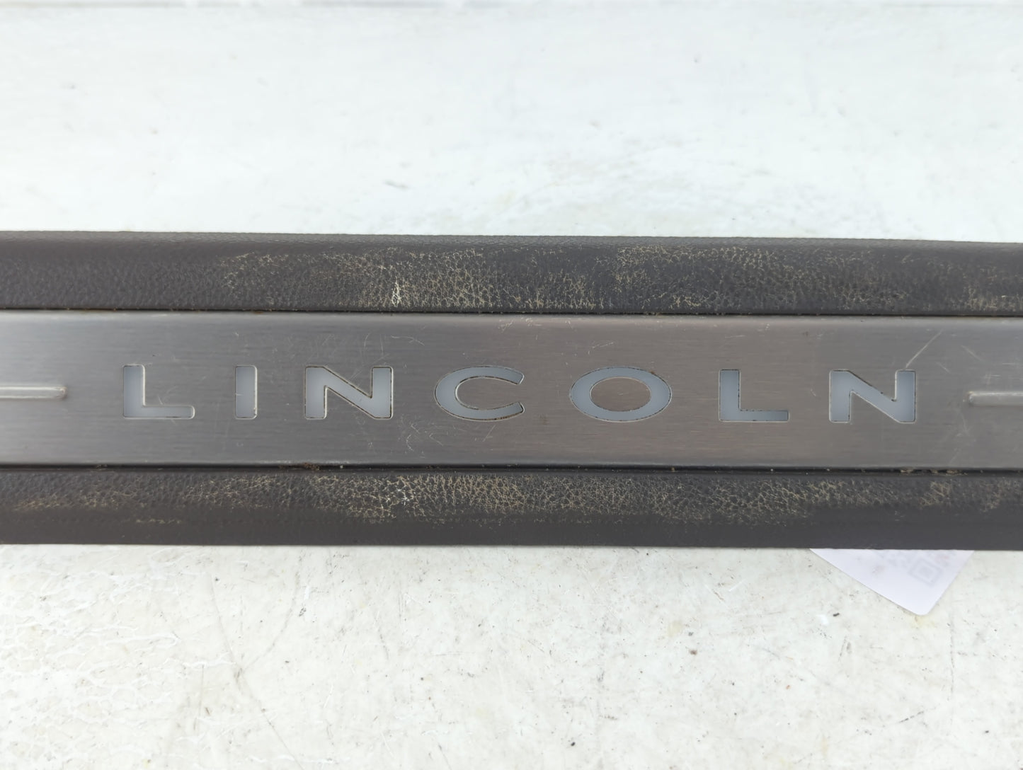2023 Lincoln Nautilus DOOR SILL SCUFF PLATE TRIM COVER - Oemusedautoparts1.com