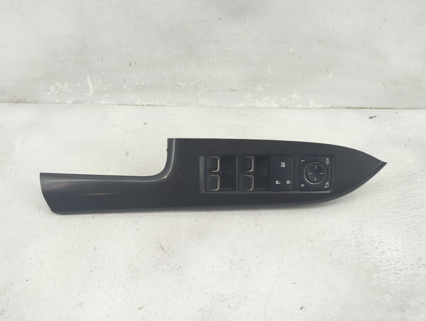 2023 Lexus Nx450h Master Power Window Switch Replacement Driver Side Left P/N:84040-78050 Fits Fits 2022 OEM Used Auto Parts