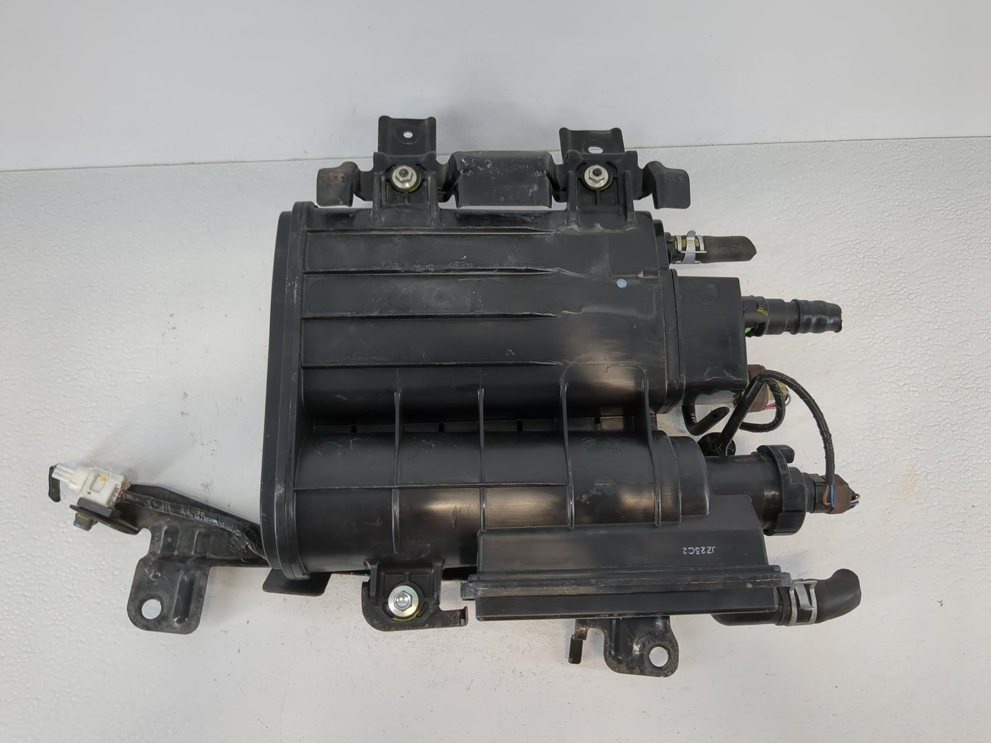 2023 Mazda 3 Fuel Vapor Charcoal Canister - Oemusedautoparts1.com