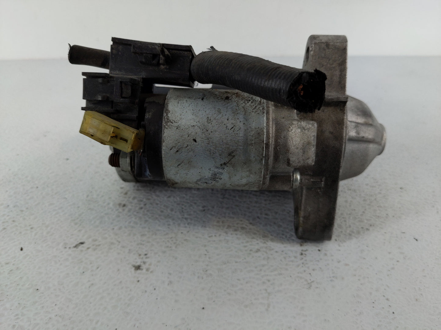 2014-2022 Mazda 3 Car Starter Motor Solenoid OEM P/N:M000T39671 Fits Fits 2014 2015 2016 2017 2018 2019 2020 2021 2022 OEM U