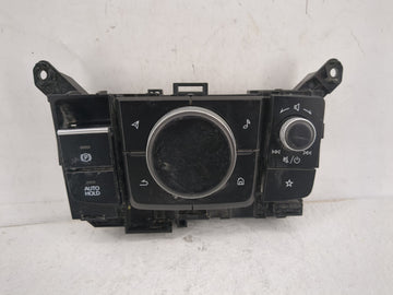 2019-2022 Mazda 3 Radio AM FM Cd Player Receiver Replacement P/N:BDGF 66 CM0 B Fits Fits 2019 2020 2021 2022 OEM Used Auto P