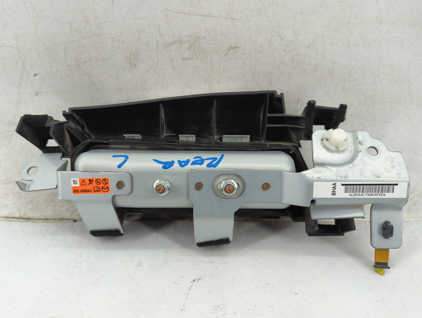 2019-2022 Mazda 3 Air Bag Passenger Right Knee OEM Fits Fits 2019 2020 2021 2022 OEM Used Auto Parts - Oemusedautoparts1.com