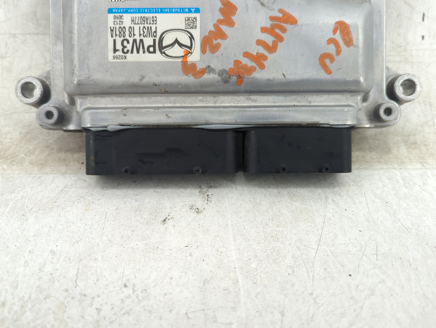 2019-2022 Mazda 3 PCM Engine Control Computer ECU ECM PCU OEM P/N:PW31 18 881A Fits Fits 2019 2020 2021 2022 OEM Used Auto P