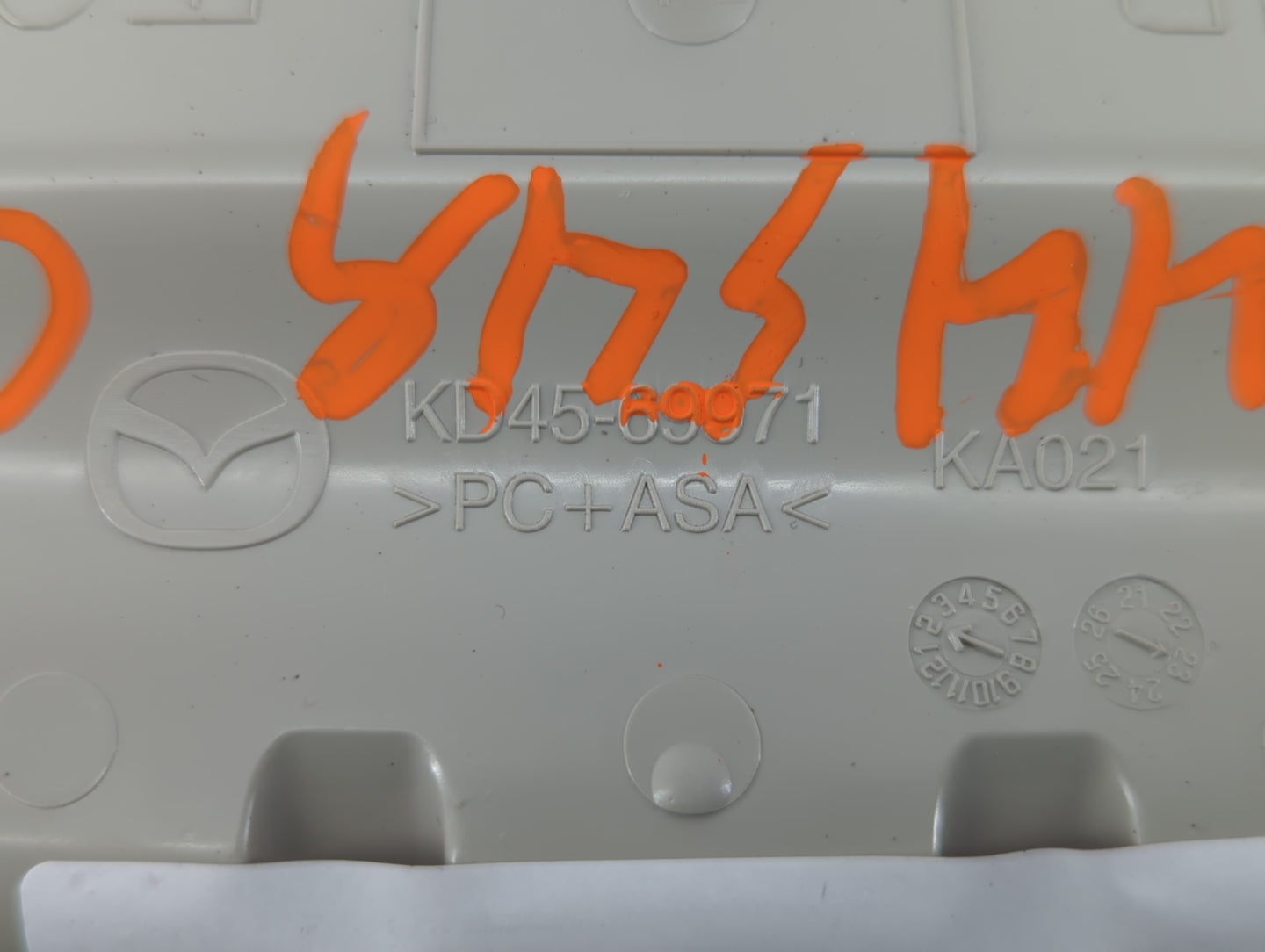 2023 Mazda Cx-3 Overhead Roof Console - Oemusedautoparts1.com