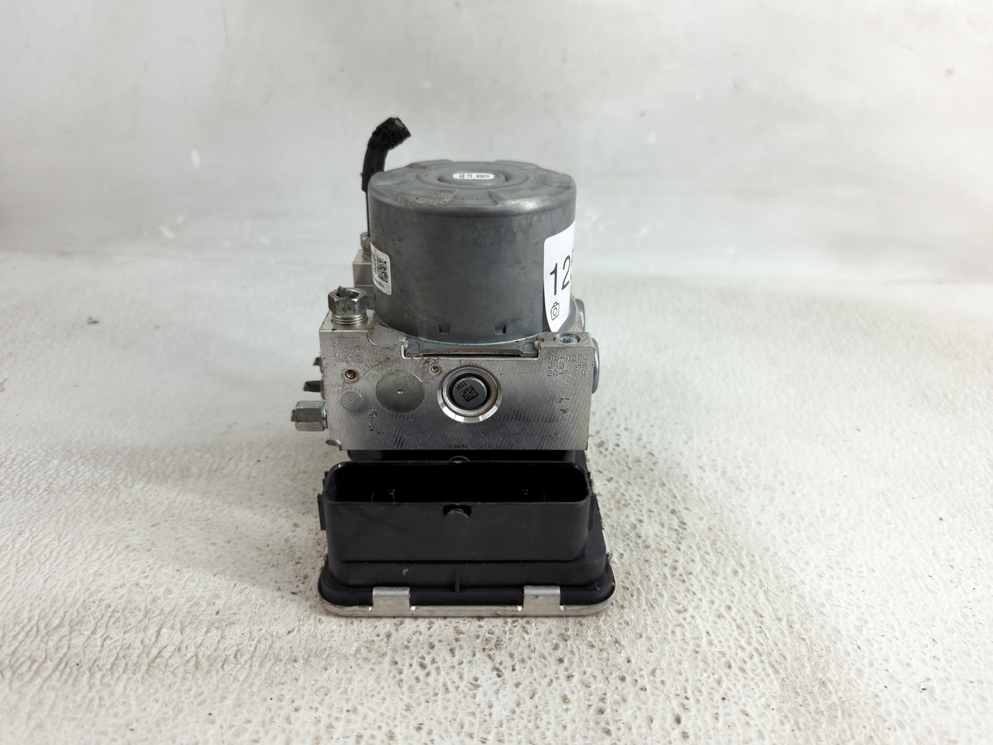 2020-2022 Mazda Cx-30 ABS Pump Control Module Replacement P/N:DGJ1 43 7A0 Fits Fits 2020 2021 2022 OEM Used Auto Parts - Oem