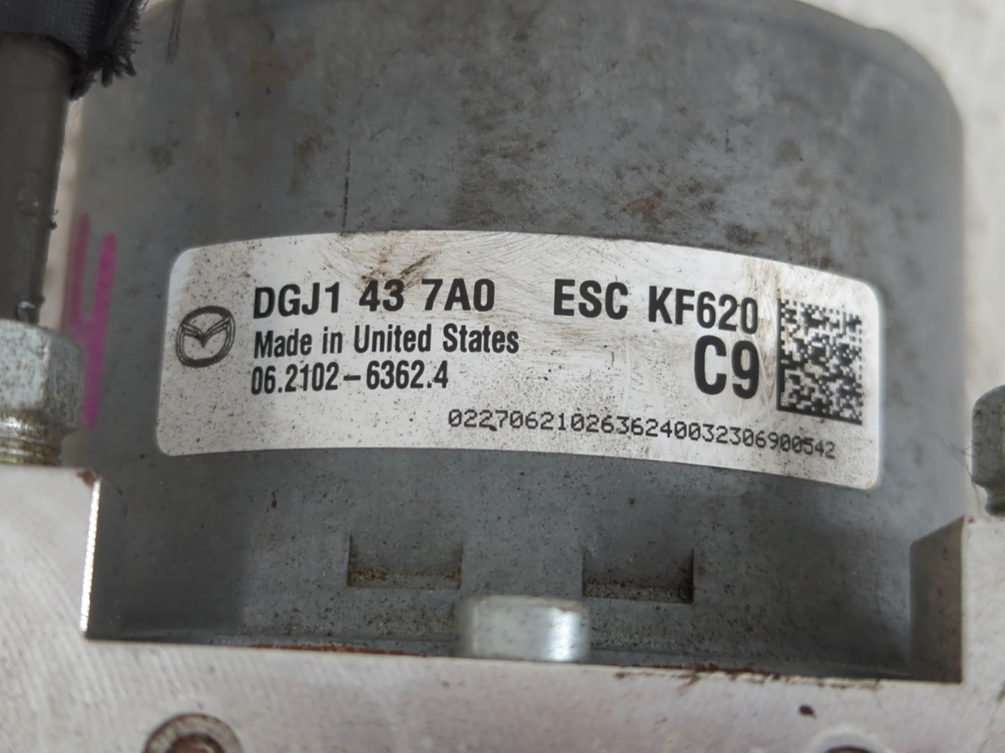 2020-2022 Mazda Cx-30 ABS Pump Control Module Replacement P/N:DGJ1 43 7A0 Fits Fits 2020 2021 2022 OEM Used Auto Parts - Oem