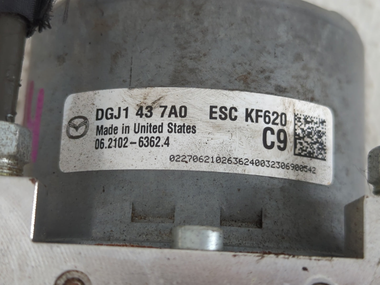 2020-2022 Mazda Cx-30 ABS Pump Control Module Replacement P/N:DGJ1 43 7A0 Fits Fits 2020 2021 2022 OEM Used Auto Parts - Oem