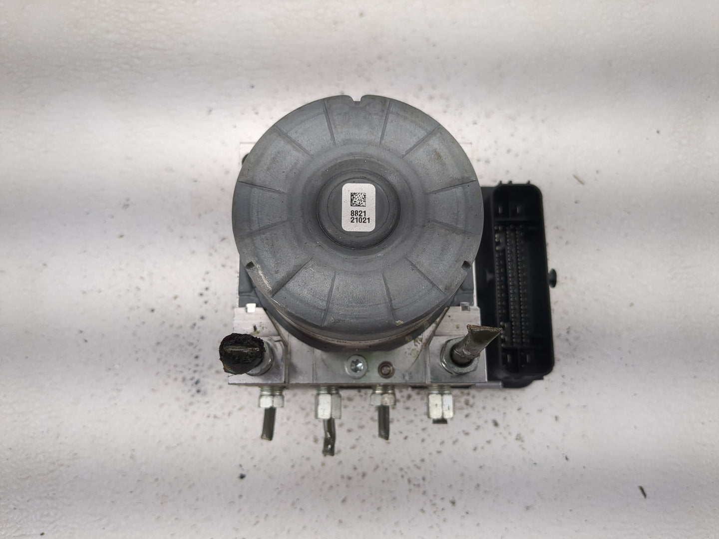 2020-2022 Mazda Cx-30 ABS Pump Control Module Replacement P/N:DGJ1 43 7A0 Fits Fits 2020 2021 2022 OEM Used Auto Parts - Oem