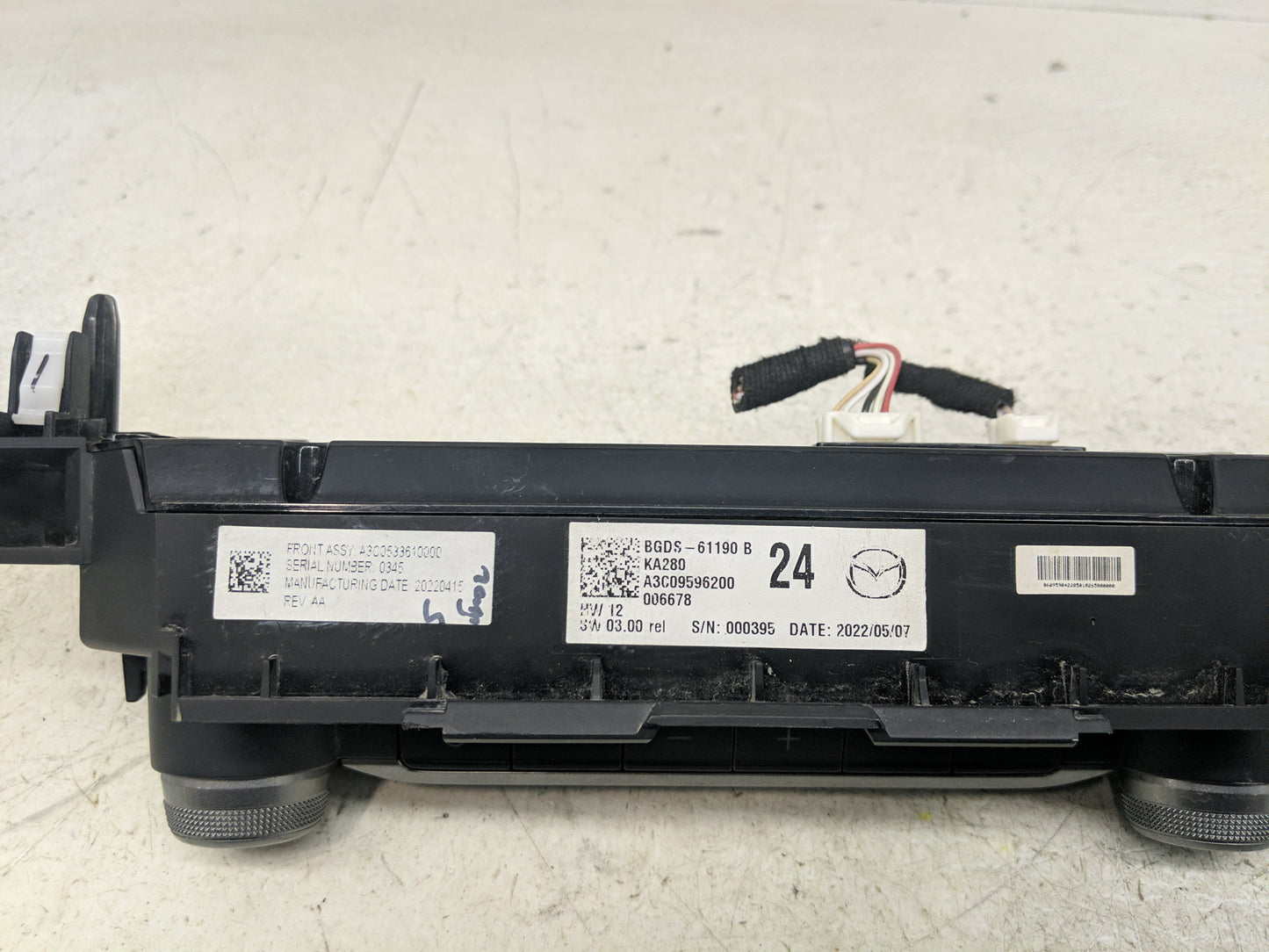 2022 Mazda Cx-30 Climate Control Module Temperature AC/Heater Replacement P/N:BGDS-61190 B Fits OEM Used Auto Parts - Oemuse