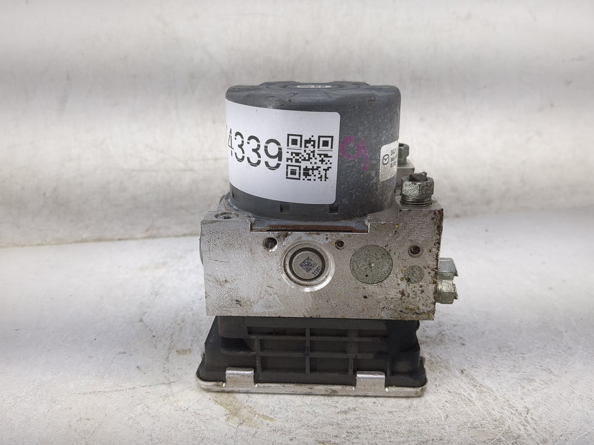 2020-2022 Mazda Cx-30 Anti-Lock Brake ABS Pump Module Actuator OEM P/N:DGJ1437A0 06.2102-6362.4 Fits Fits 2020 2021 2022 OEM