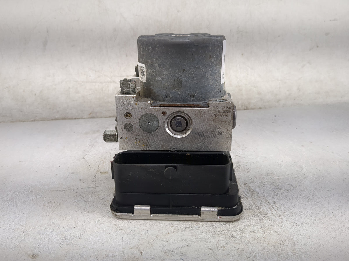 2020-2022 Mazda Cx-30 Anti-Lock Brake ABS Pump Module Actuator OEM P/N:DGJ1437A0 06.2102-6362.4 Fits Fits 2020 2021 2022 OEM