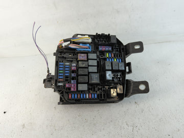 2020-2022 Mazda Cx-30 Fusebox Fuse Box Panel Relay Module P/N:6676Y Fits Fits 2020 2021 2022 OEM Used Auto Parts