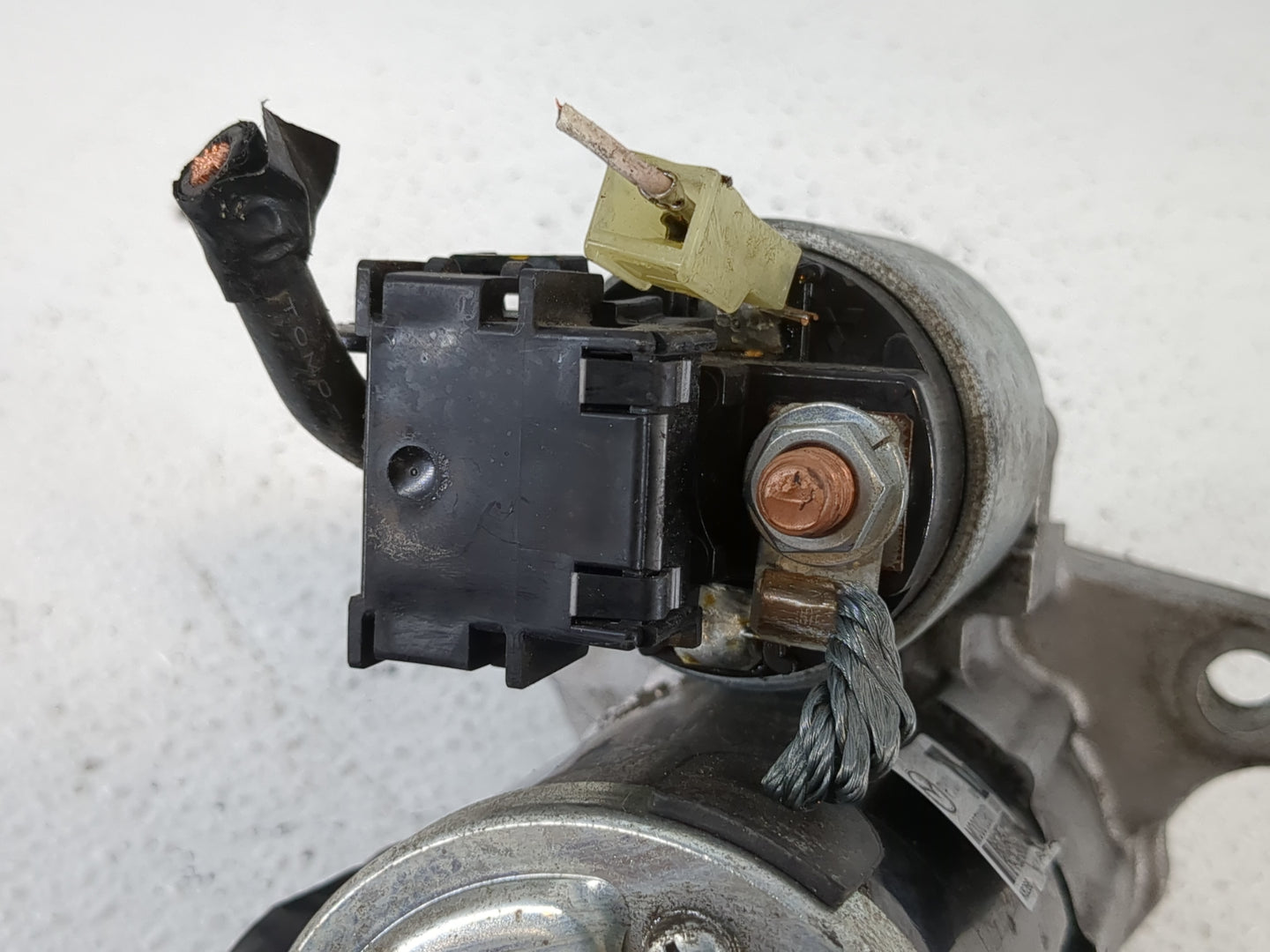 2014-2022 Mazda Cx-5 Car Starter Motor Solenoid OEM P/N:M000T39671 Fits Fits 2014 2015 2016 2017 2018 2019 2020 2021 2022 OE