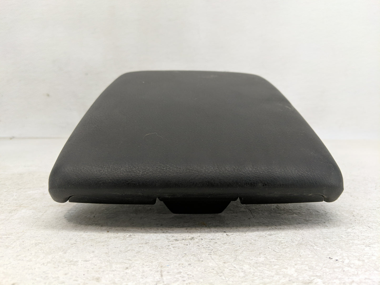 2023 Mazda Cx-5 Center Console Armrest Cover Lid Fits OEM Used Auto Parts - Oemusedautoparts1.com