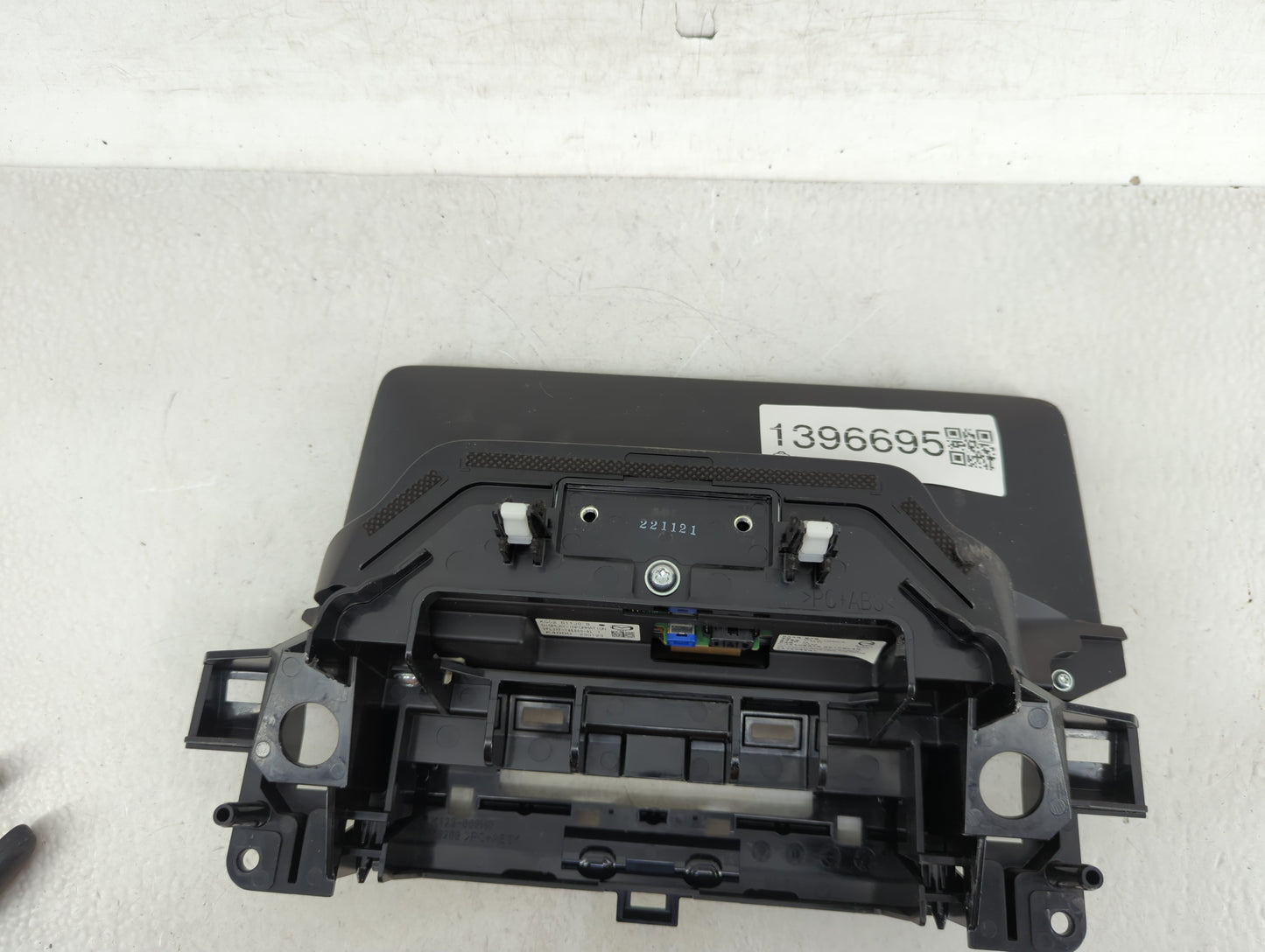 2021-2022 Mazda Cx-5 Information Display Screen - Oemusedautoparts1.com