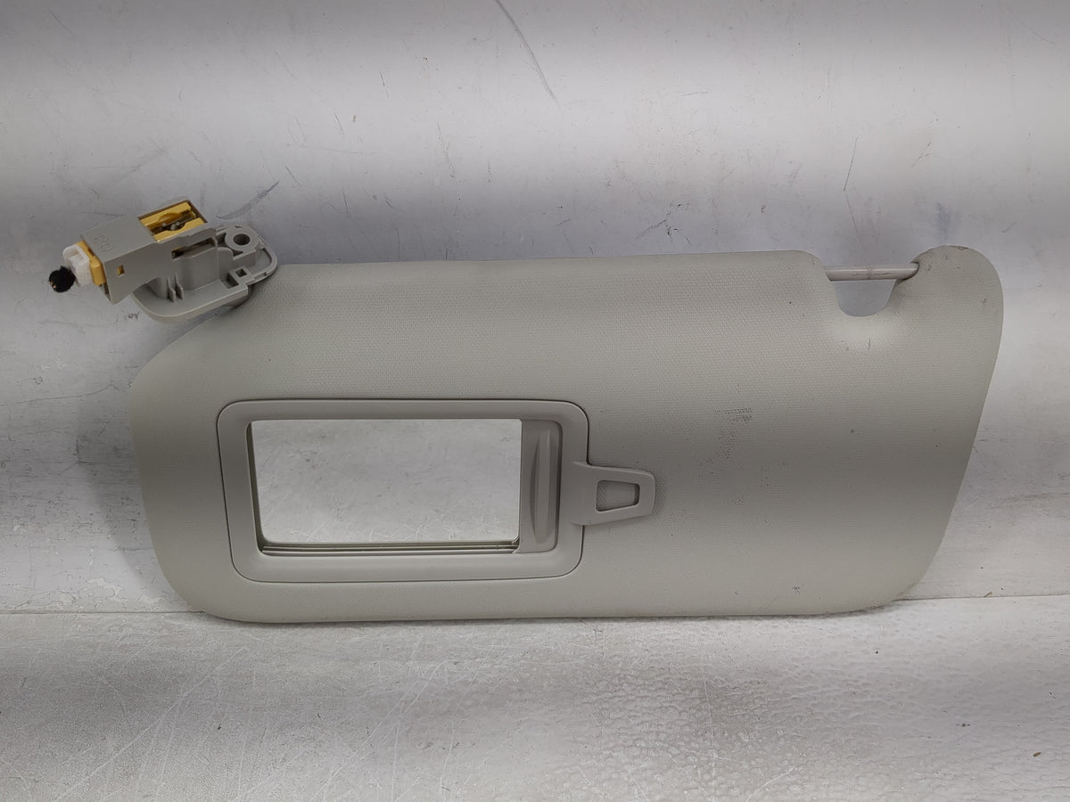 2021-2022 Mazda Cx-5 Sun Visor Shade Replacement Passenger Right Mirror Fits Fits 2021 2022 OEM Used Auto Parts - Oemusedaut