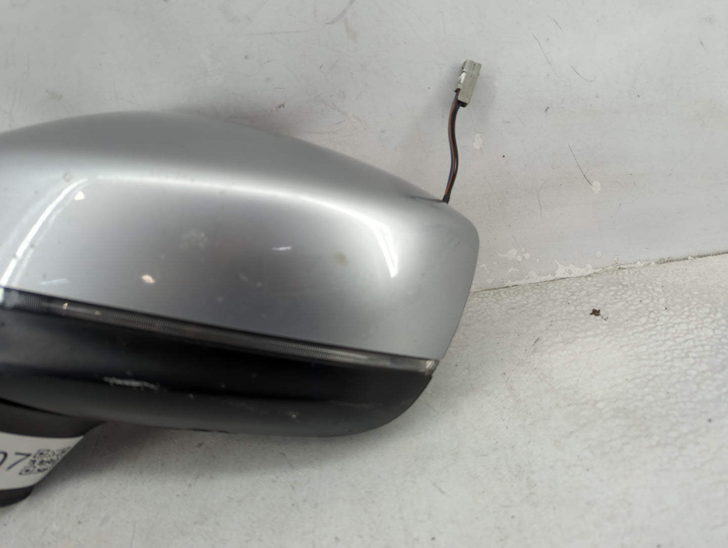 2017-2022 Mazda Cx-5 Driver Side View Mirror - Left Door Mirror OEM Used - Oemusedautoparts1.com