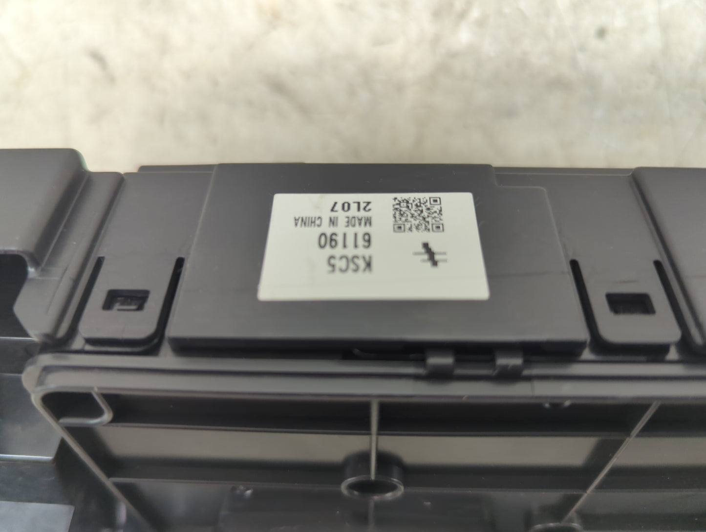 2023 Mazda Cx5 Climate Control Module Temperature AC/Heater Replacement P/N:KSC5 61190 Fits Fits 2022 OEM Used Auto Parts - 