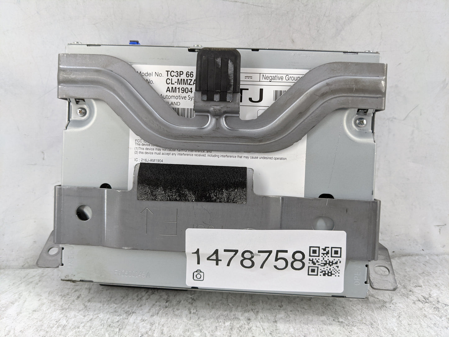 2023 Mazda Cx9 Radio AM FM Cd Player Receiver Replacement P/N:TC3P669C CL-MMZAN0, AM1904, 216J-AM1904 Fits Fits 2021 2022 OE
