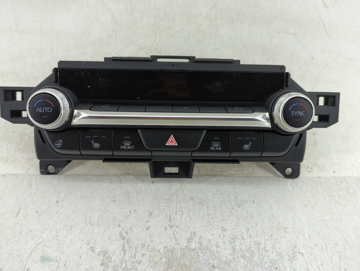 2023 Mazda Mazda3 Climate Control Module Temperature AC/Heater Replacement P/N:BGED-61190 A3C095952D0, A2C17526103 Fits Fits